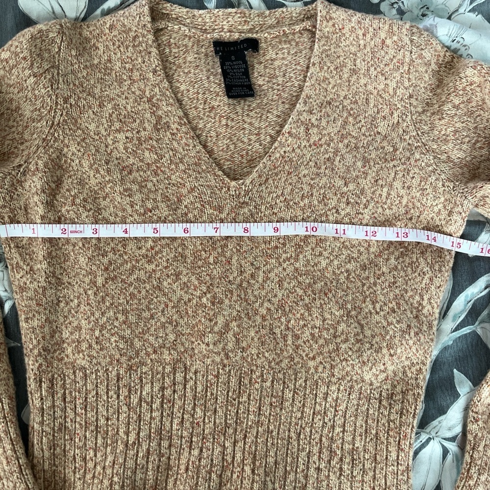 The Limited Women’s Knitted Y2K Sweater Size S - Picture 2 of 5